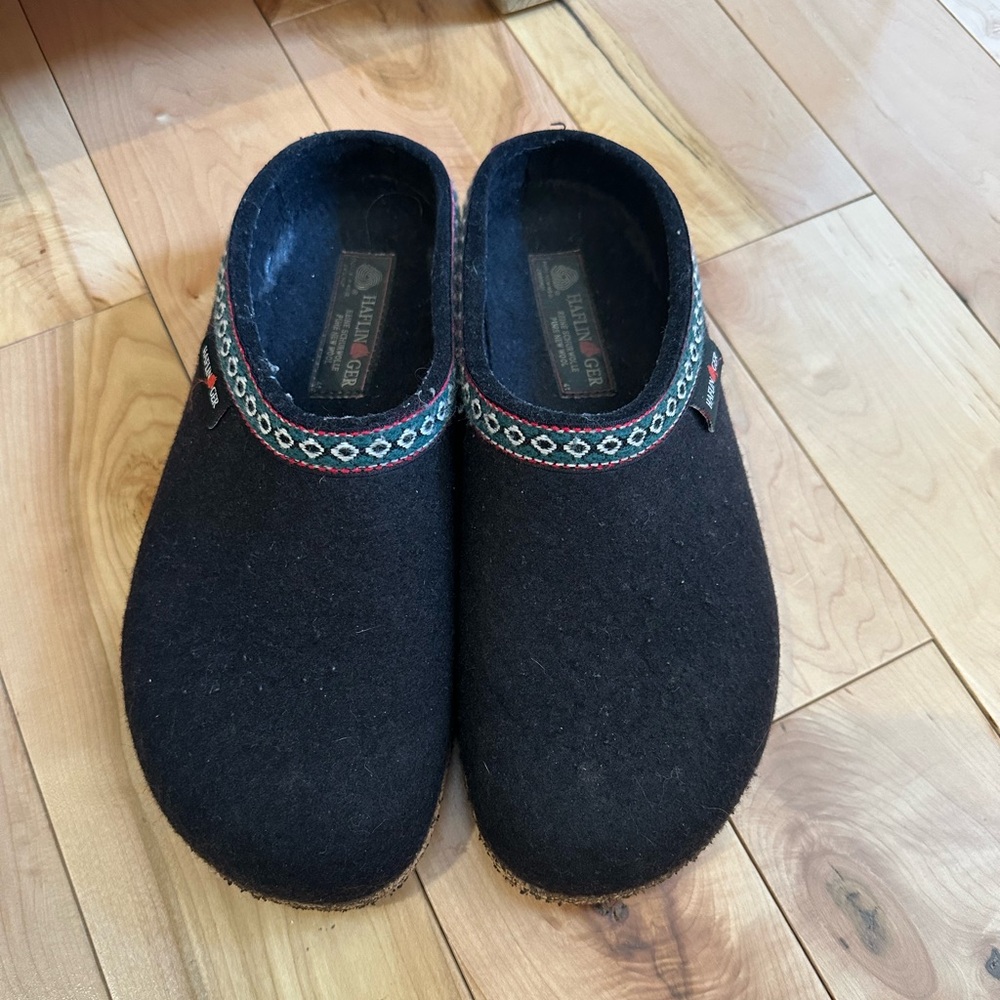 GZ Haflinger Black Wool Clogs